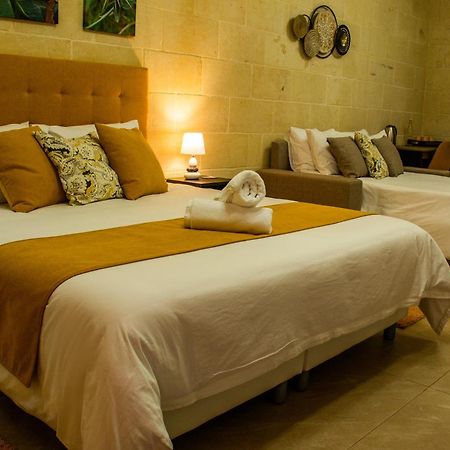 Bed and Breakfast Sea Holly Gozo Nadur Exterior foto